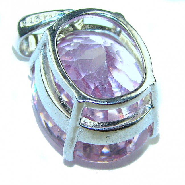 Viviana - Vintage Design 10.5 carat oval cut Light Pink Sapphire .925 Sterling Silver handcrafted Pendant