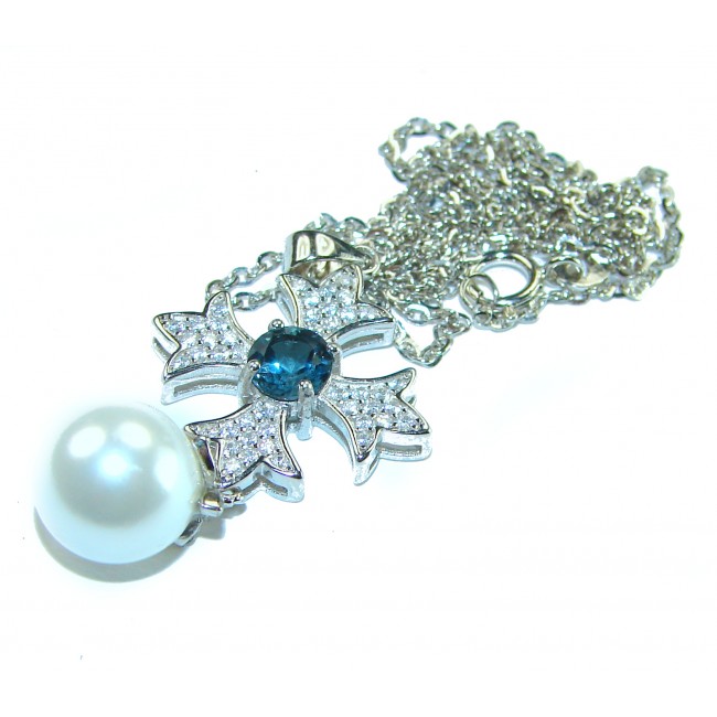 Classy London Blue Topaz Pearl .925 Sterling Silver handcrafted Necklace