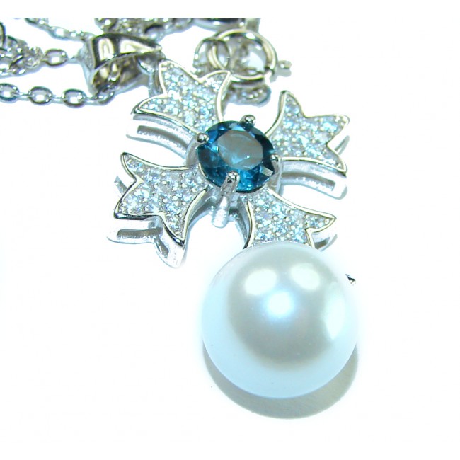 Classy London Blue Topaz Pearl .925 Sterling Silver handcrafted Necklace