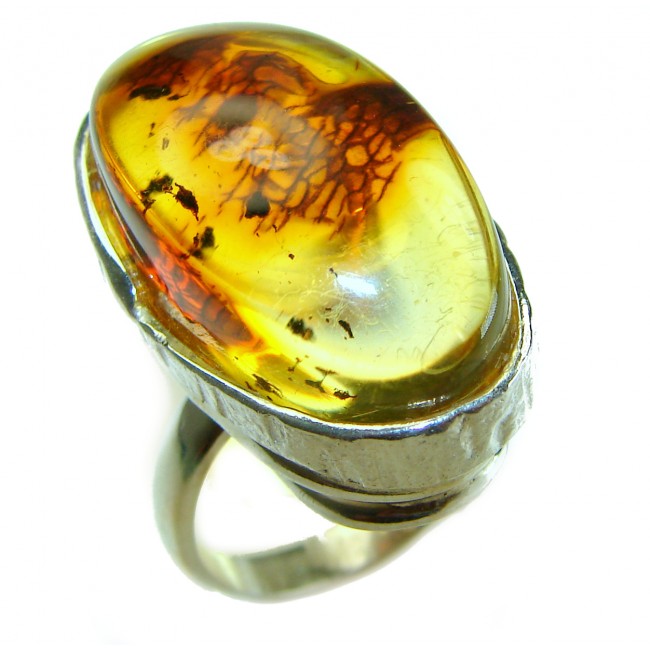 Beauty of the Sea Giant natural Baltic Amber .925 Sterling Silver handcrafted ring; s. 9