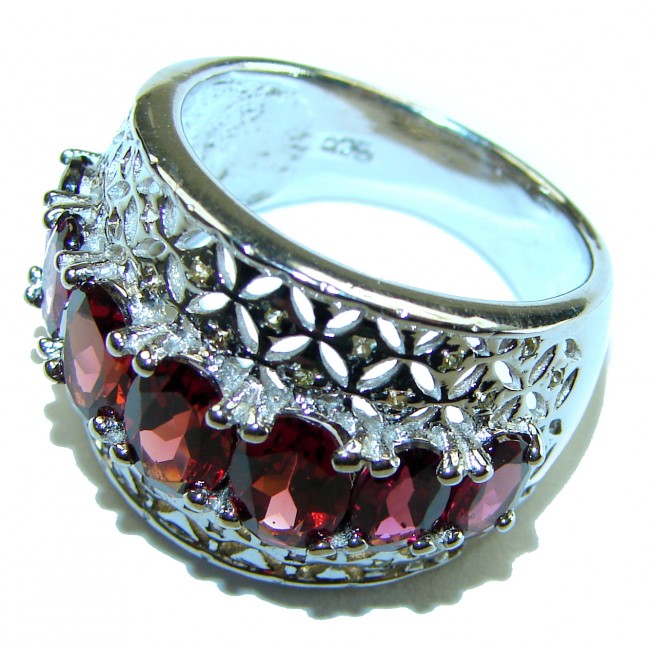 Carmen authentic 10.5 carat Garnet .925 Sterling Silver handcrafted Ring size 8 1/2