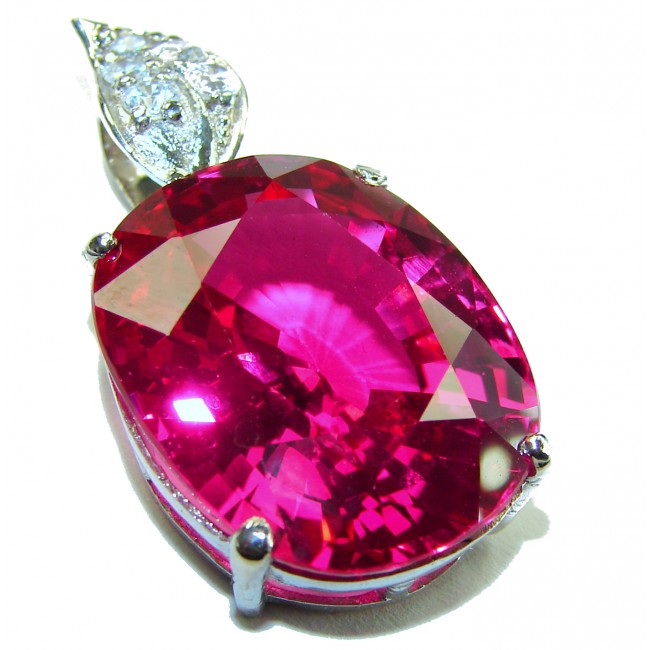 Viviana - Vintage Design 25.5 carat oval cut Pink Sapphire .925 Sterling Silver handcrafted Pendant