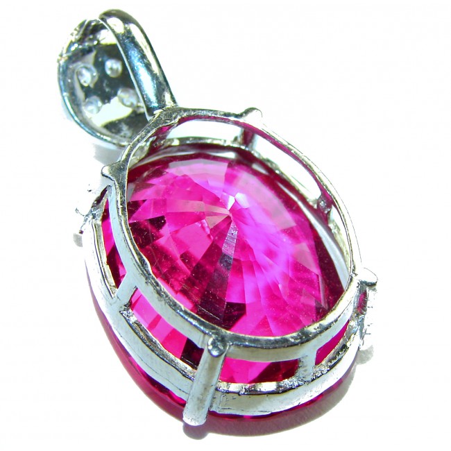 Viviana - Vintage Design 25.5 carat oval cut Pink Sapphire .925 Sterling Silver handcrafted Pendant