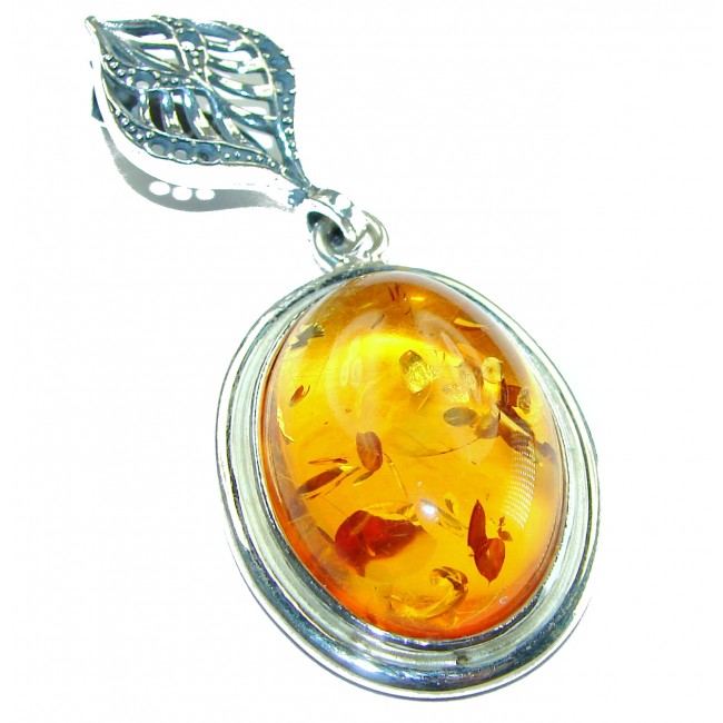 Excellent Baltic Amber .925 Sterling Silver entirely handcrafted PENDANT