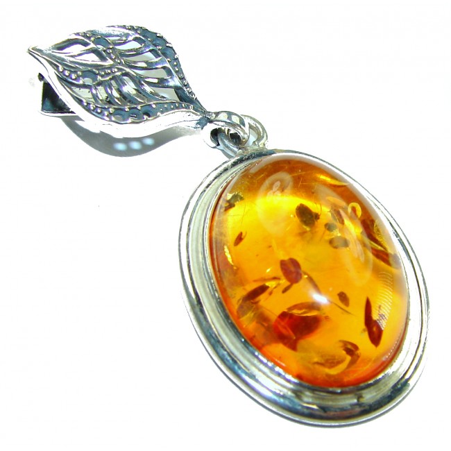 Excellent Baltic Amber .925 Sterling Silver entirely handcrafted PENDANT