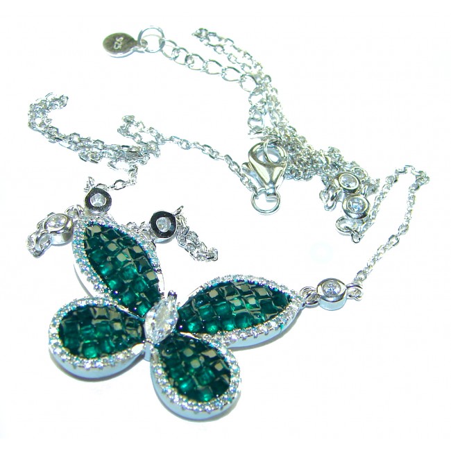 Great Masterpiece Butterfly genuine Emerald .925 Sterling Silver handmade necklace