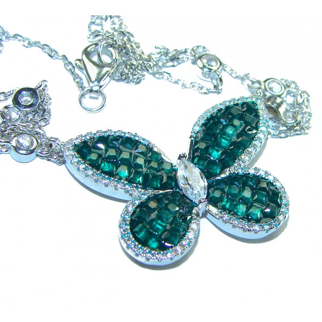 Great Masterpiece Butterfly genuine Emerald .925 Sterling Silver handmade necklace