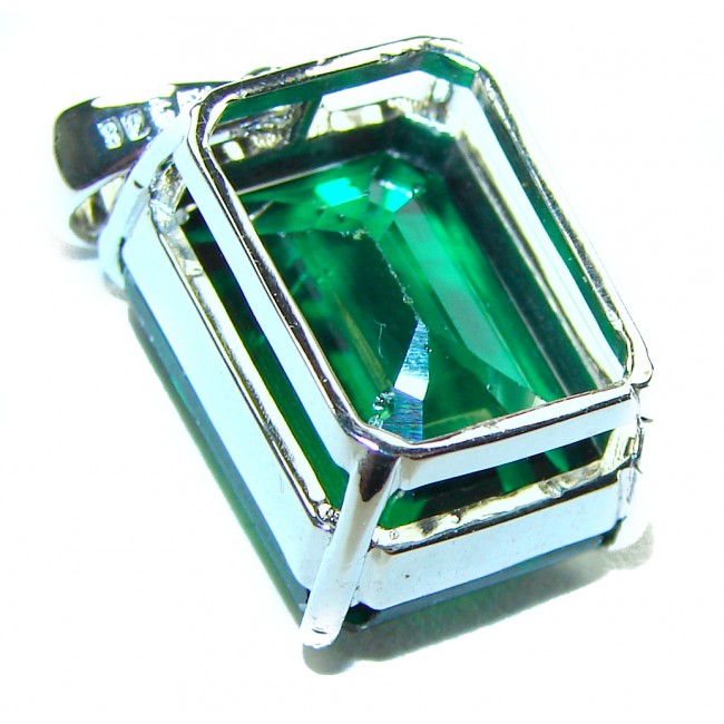 Superior quality 10.2 carat Fresh Green Helenite .925 Sterling Silver Pendant