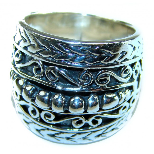 Bali made .925 Sterling Silver ring size 6