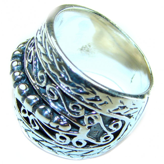 Bali made .925 Sterling Silver ring size 6