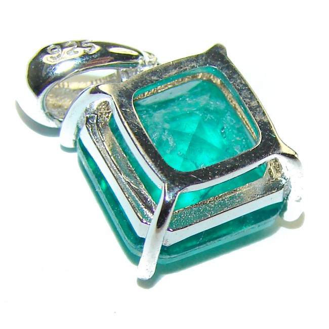 Luxurious 5.3 carat Emerald .925 Sterling Silver handcrafted handcrafted pendant