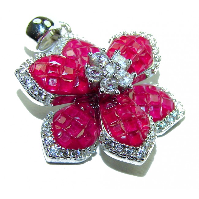 Very Unique Floral design 11.2 carat Ruby .925 Sterling Silver handmade Pendant