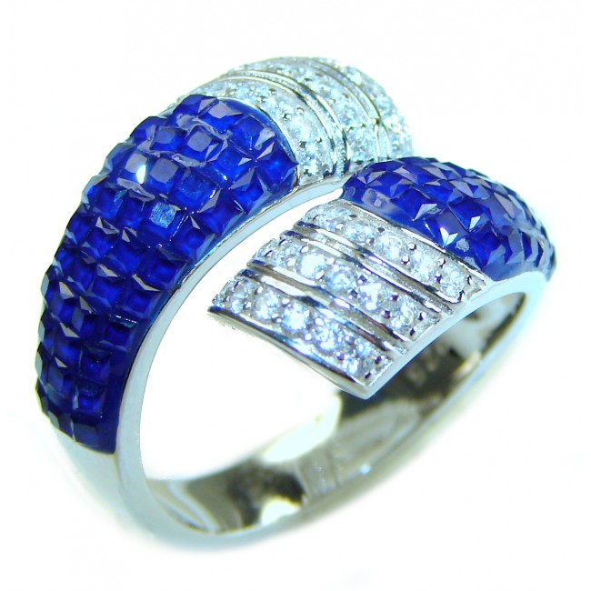 Luxurious 6.8 carat Sapphire .925 Sterling Silver handcrafted Ring size 7 1/4