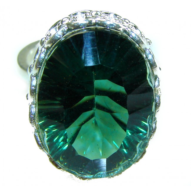 Exotic Beauty oval cut 17.5 carat Helenite .925 Sterling Silver handmade Ring s. 7 adjustable