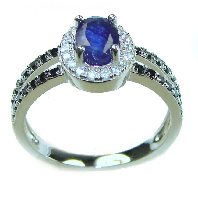 2.5 carat Sapphire .925 Silver handcrafted Cocktail Ring s. 7