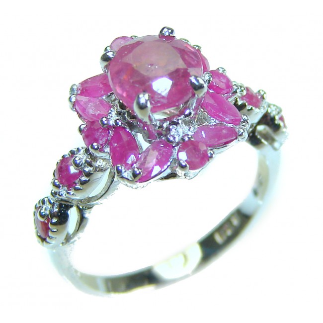 Luxurious 6.2 carat natural Ruby .925 Sterling Silver handcrafted Ring size 5