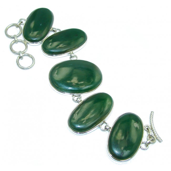 Simple Protection Green Jade Sterling Silver Bracelet - model #21-kwi-16-44